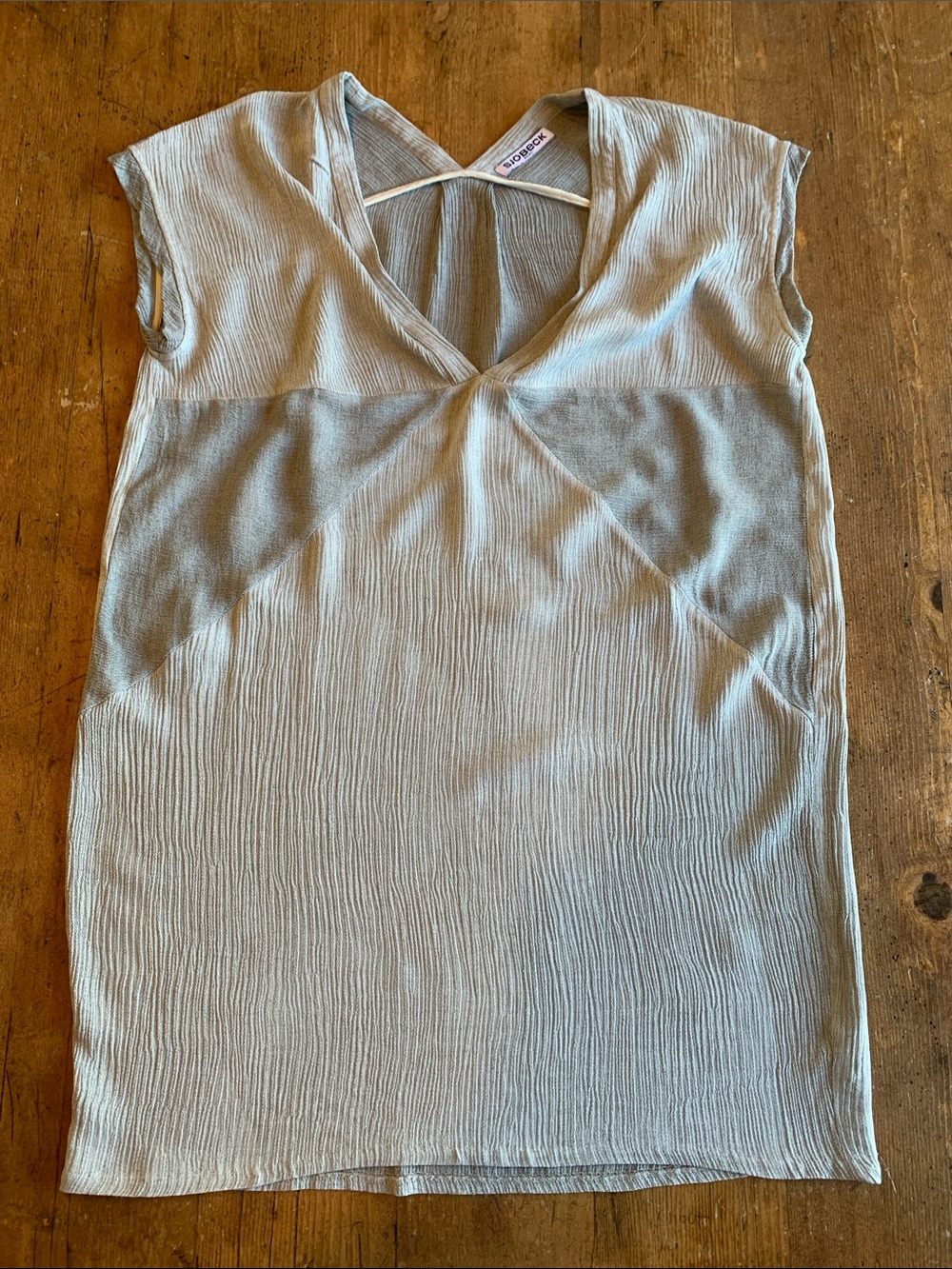 Sleeveless Midi V-Neck Dress in Light Gray - Malibu